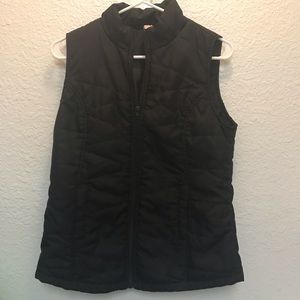 Red Camel puffed black vest